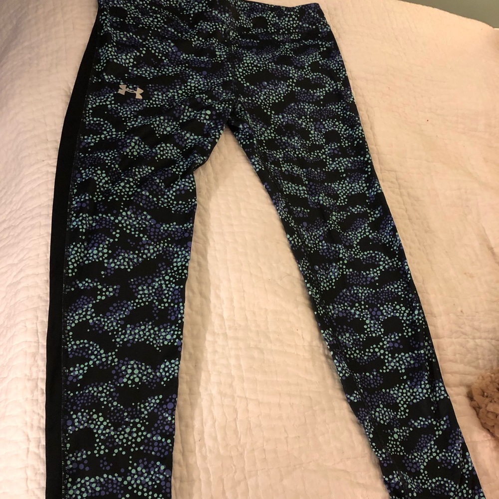 NWOT Under Armour YXL leggings